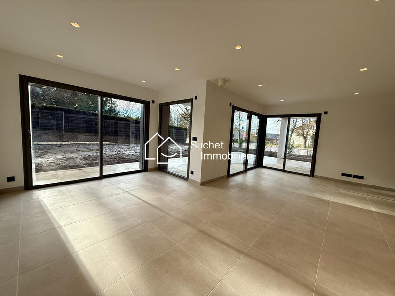 Maison - 145 m² - 6 pièces