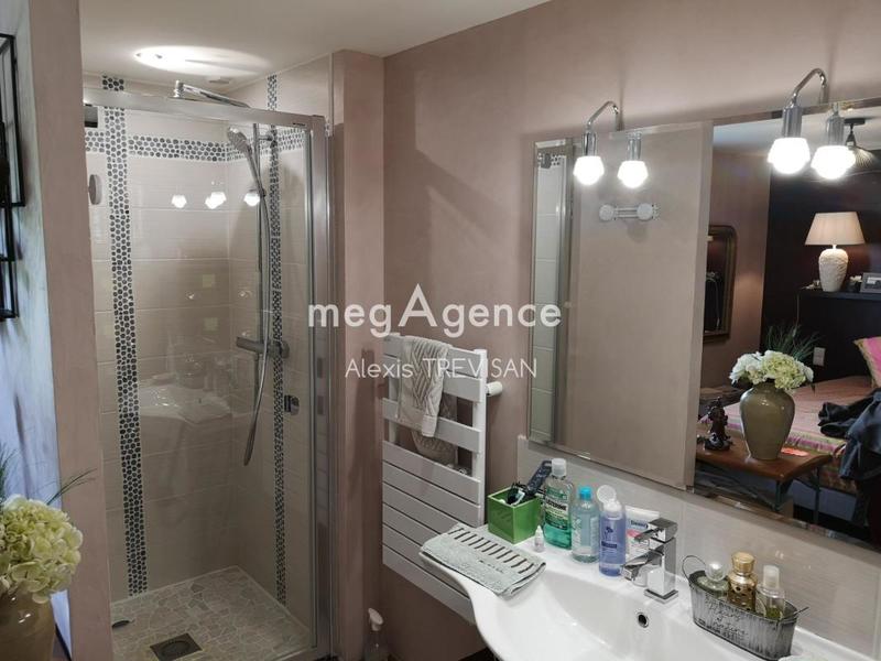 Maison - 143 m² - 8 pièces