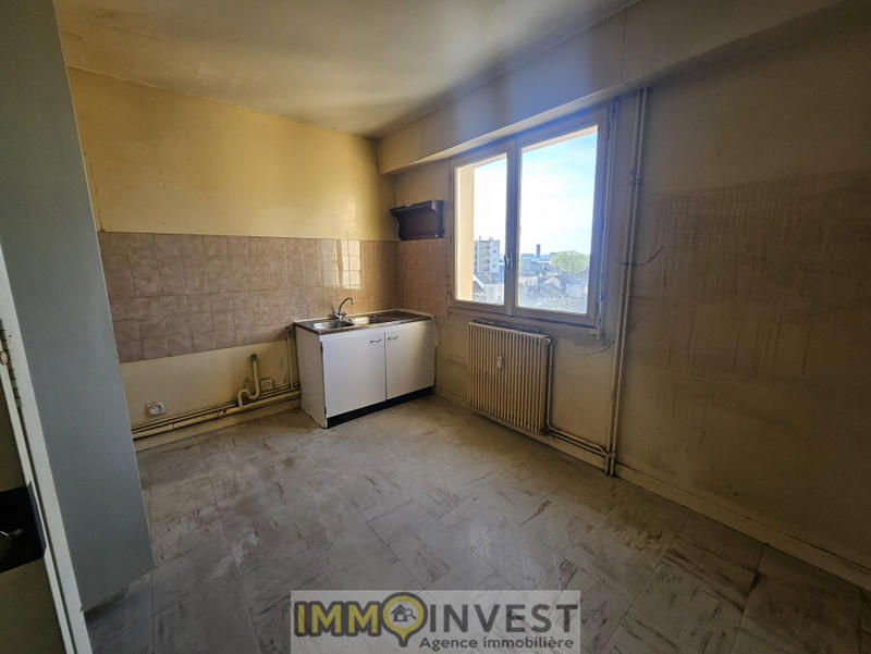 Appartement - 100 m² - 4 pièces