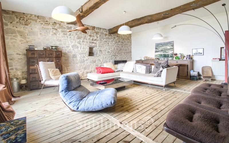 Maison ancienne - 215 m² - 6 pièces