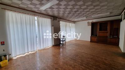 Maison - 160 m² - 6 pièces