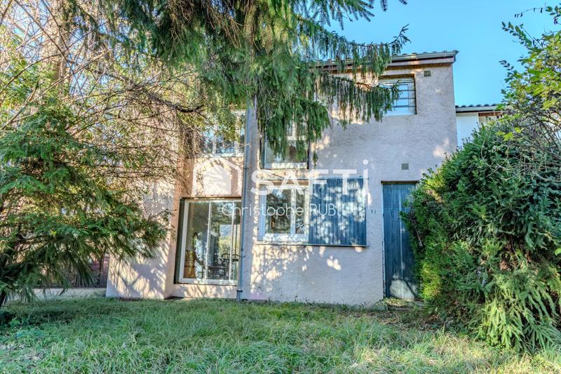 Maison - 111 m² - 5 pièces