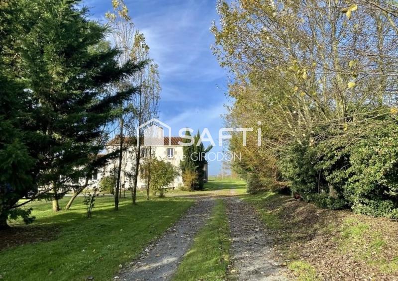 Maison - 148 m² - 8 pièces