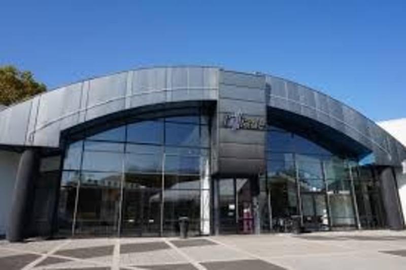 Fonds de commerce - 284 m²