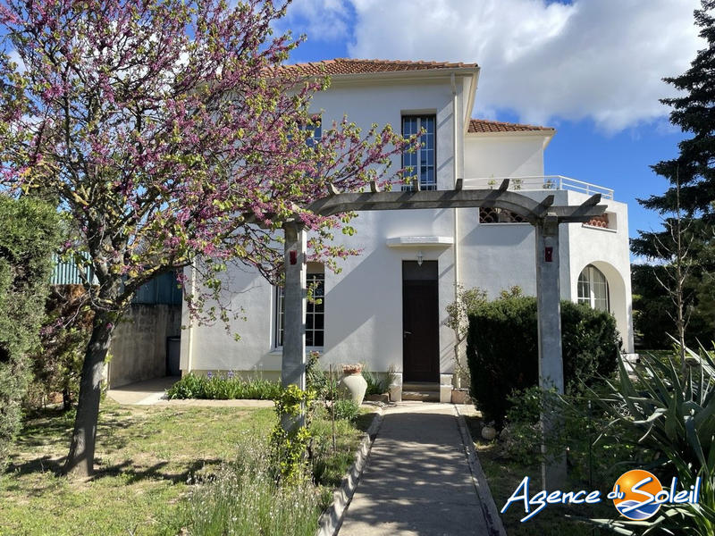 Maison - 105 m² - 4 pièces