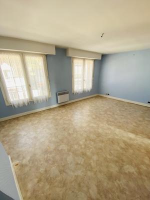 Maison - 68 m² - 6 pièces