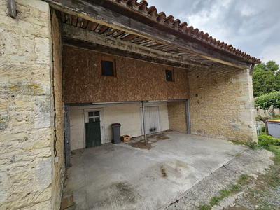 Parking / Garage - 30 m²