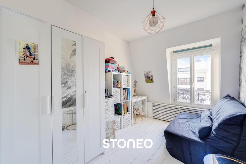 Appartement ancien - 76 m² - 3 pièces