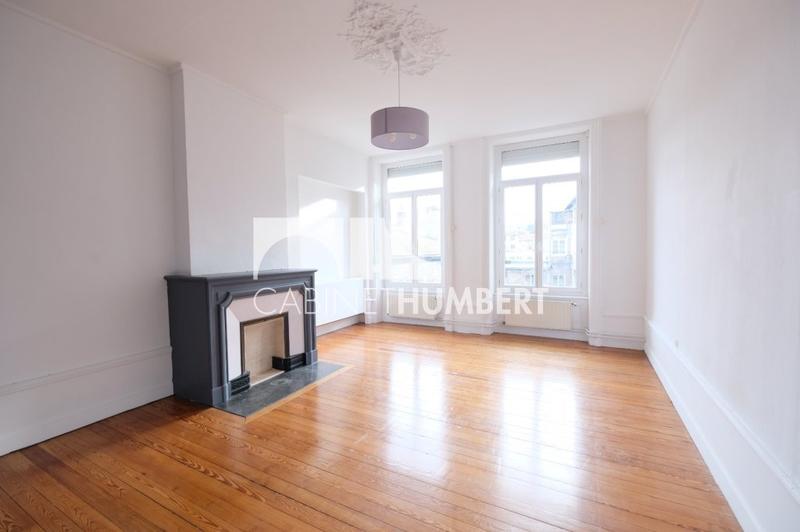 Appartement - 82 m² - 3 pièces