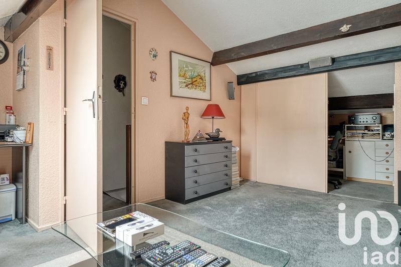 Maison - 94 m² - 6 pièces