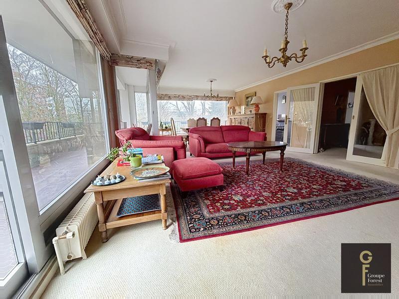 Appartement - 151 m² - 7 pièces