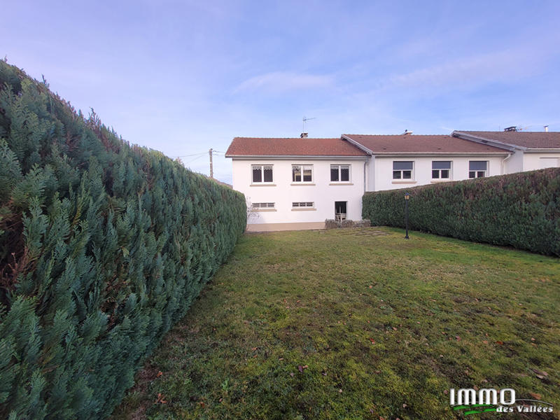 Maison - 95 m² - 5 pièces