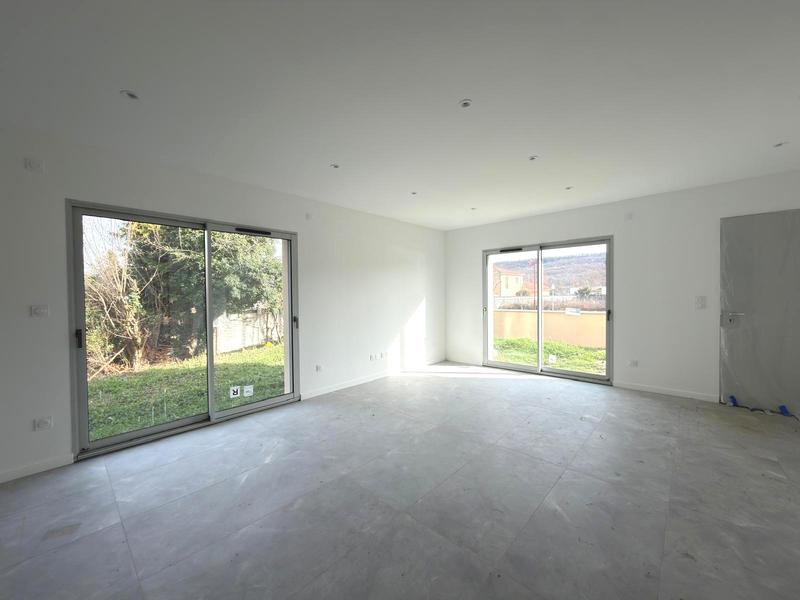 Maison contemporaine - 128 m² - 5 pièces