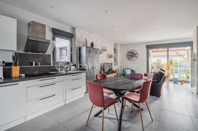 Appartement - 120 m² - 5 pièces