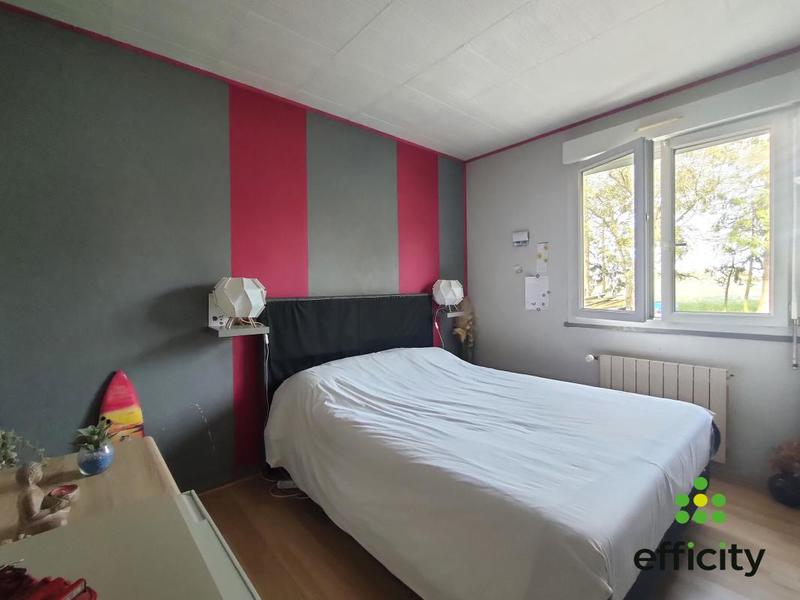 Pavillon - 160 m² - 9 pièces