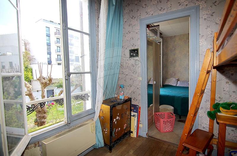 Maison - 174 m² - 25 pièces