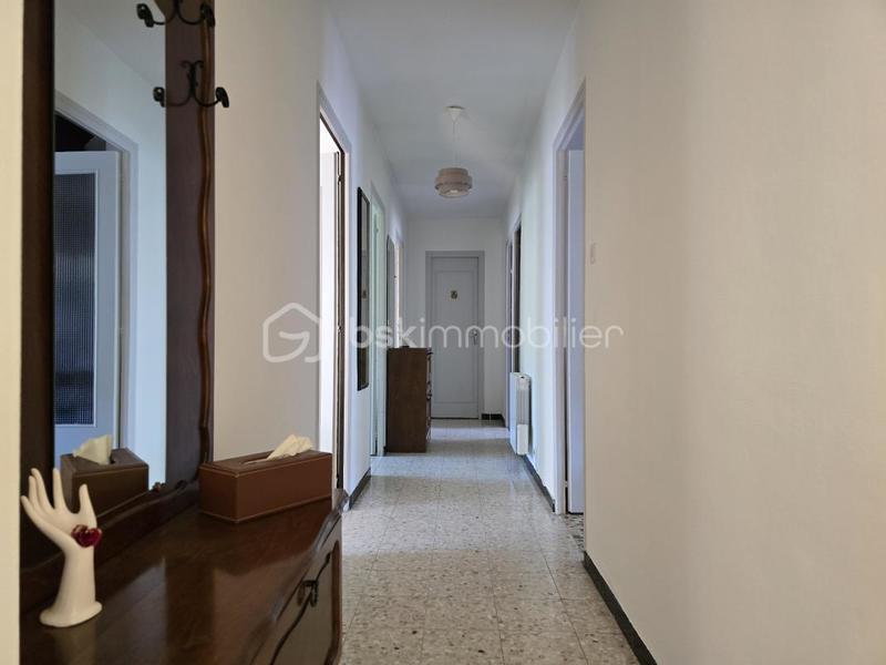 Maison - 127 m² - 7 pièces