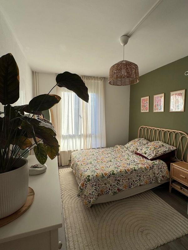 Appartement - 70 m² - 4 pièces