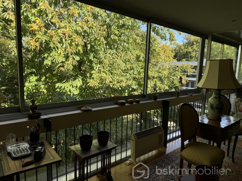 Appartement - 197 m² - 6 pièces