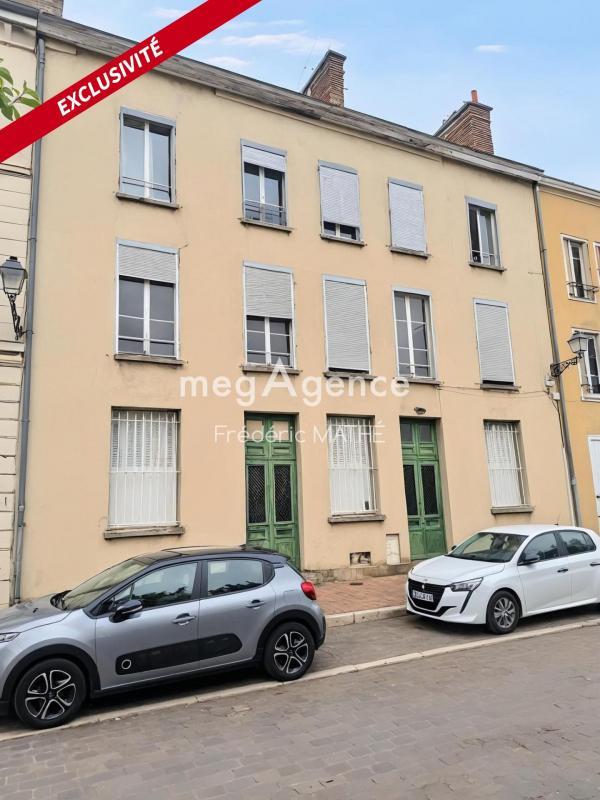 Appartement - 100 m² - 4 pièces