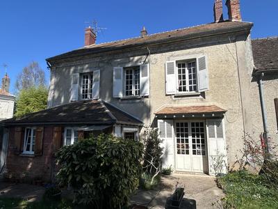 Maison - 159 m² - 7 pièces