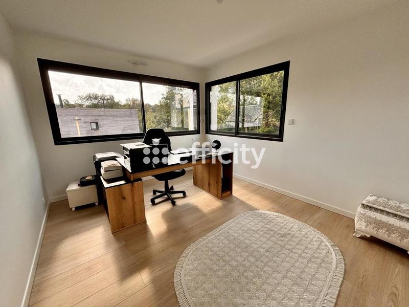 Maison - 147 m² - 5 pièces