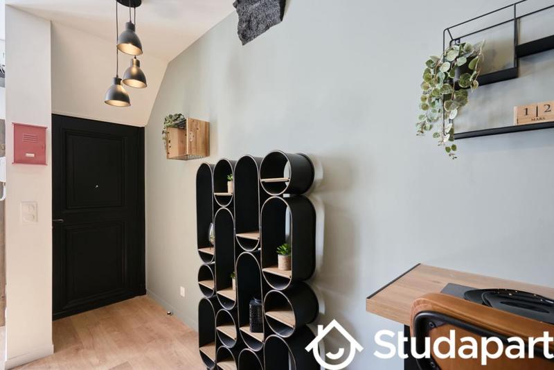 Chambre - 11 m² - 1 pièce