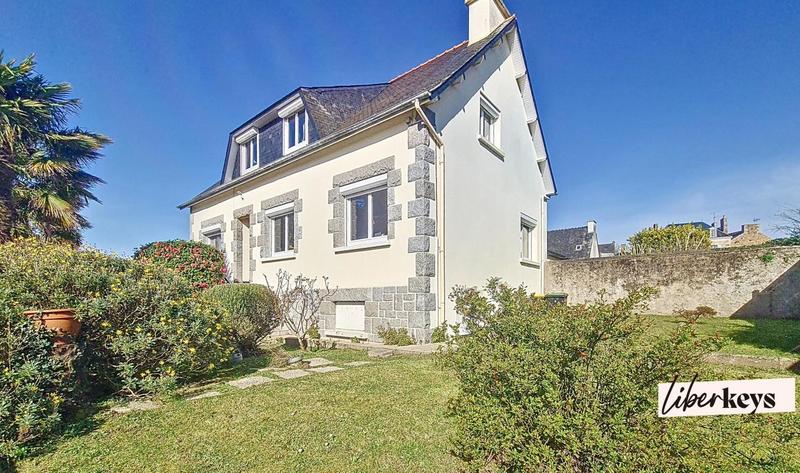 Maison - 126 m² - 7 pièces