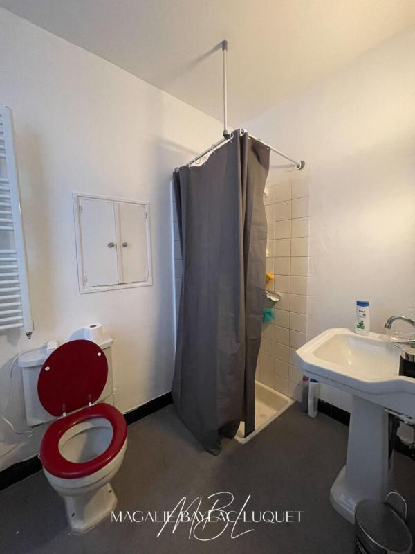 Immeuble - 103 m² - 6 pièces