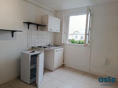 Appartement - 10 m² - 1 pièce