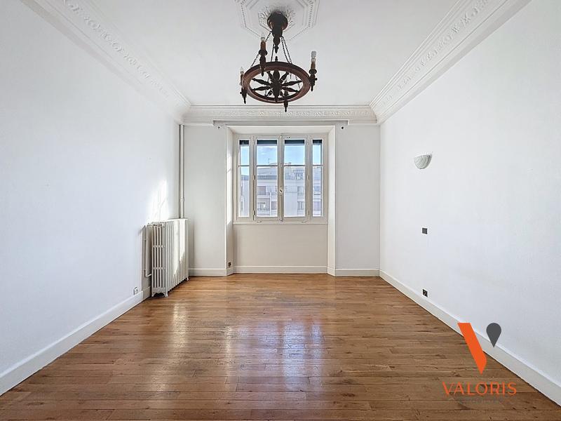 Appartement - 89 m² - 3 pièces