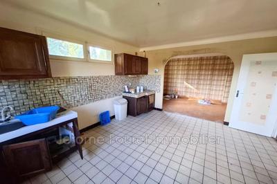 Maison - 128 m² - 5 pièces