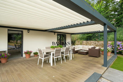 Appartement - 302 m² - 10 pièces