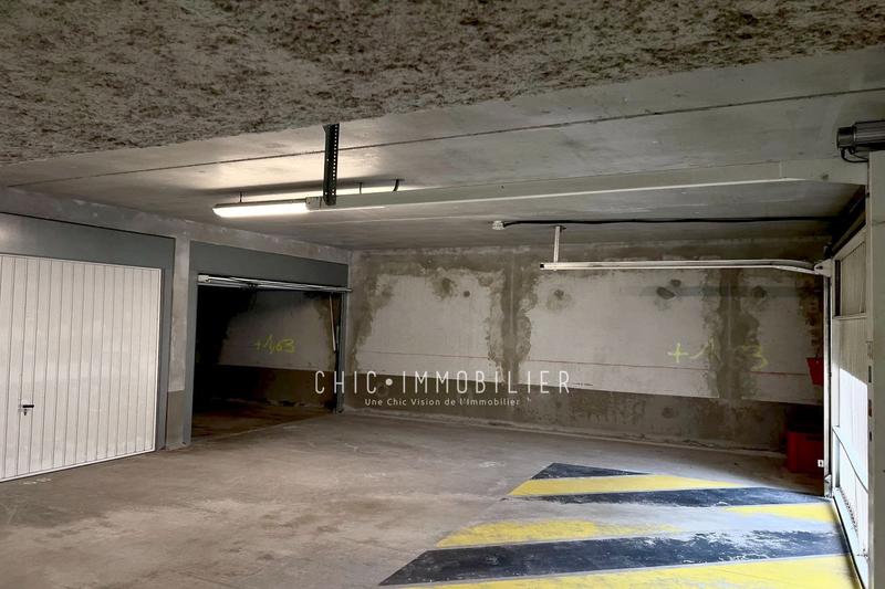 Parking / Garage - 15 m²