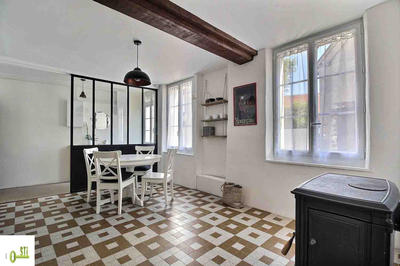 Maison - 99 m² - 3 pièces