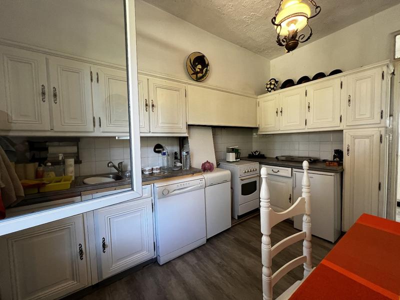 Maison - 303 m² - 11 pièces