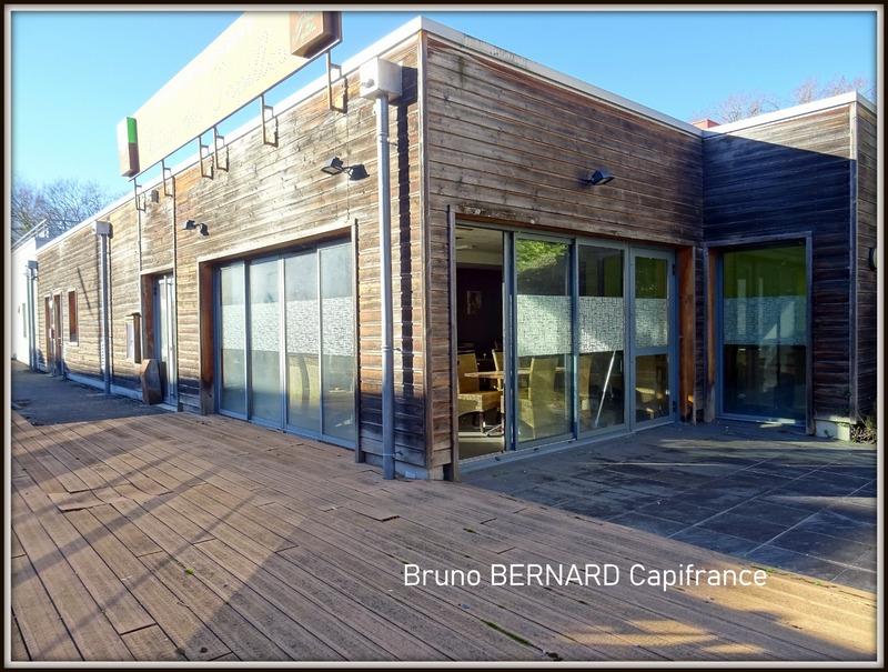 Local commercial - 170 m² - 1 pièce