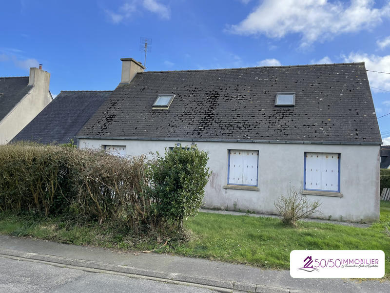 Maison - 93 m² - 5 pièces