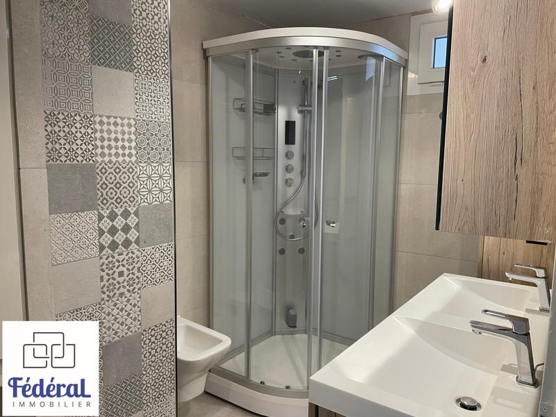 Appartement - 64 m² - 3 pièces