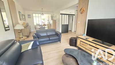 Maison - 104 m² - 3 pièces