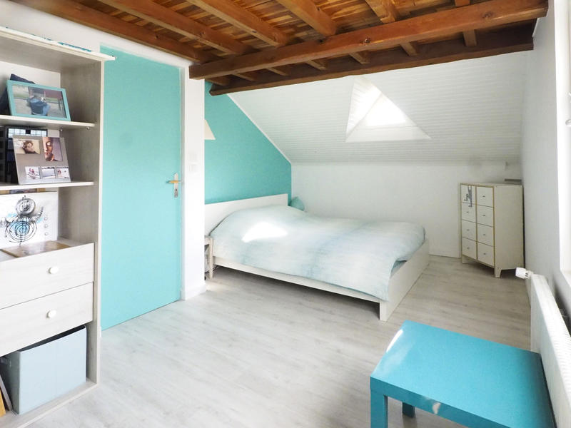 Maison - 180 m² - 9 pièces