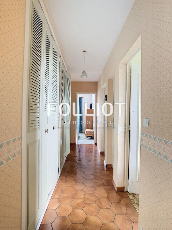 Maison - 110 m² - 6 pièces