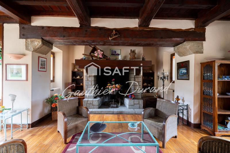 Maison - 421 m² - 14 pièces