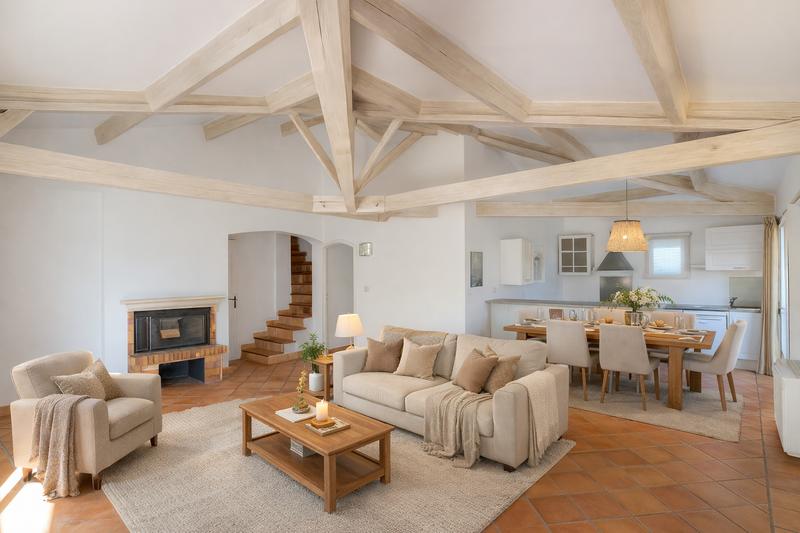 Maison - 98 m² - 4 pièces