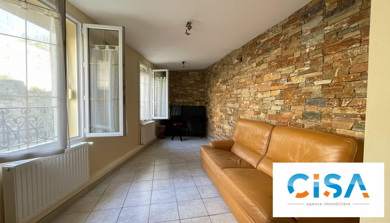 Maison - 65 m² - 3 pièces