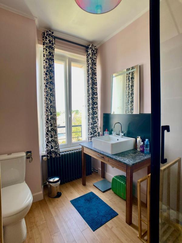 Maison - 218 m² - 7 pièces