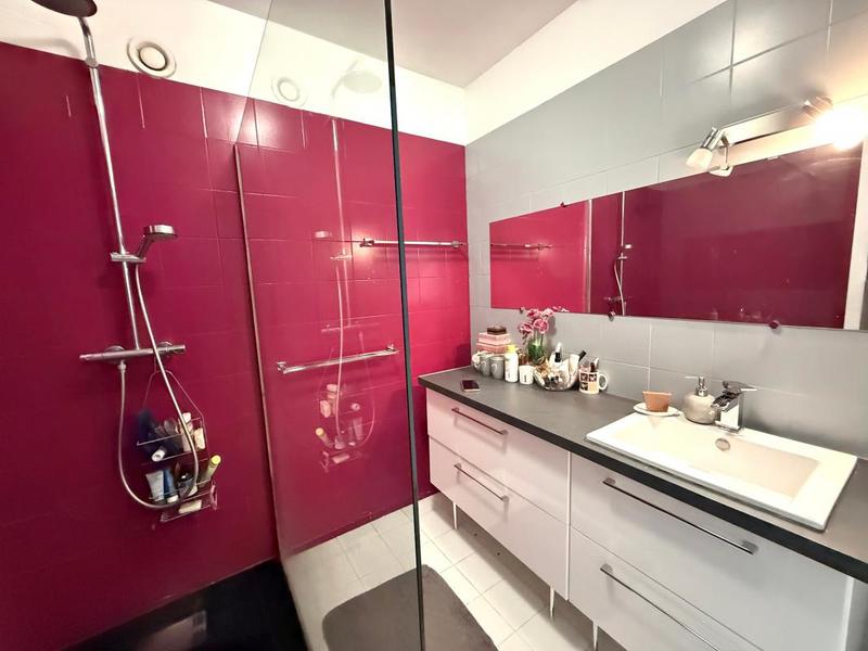 Appartement - 110 m² - 4 pièces