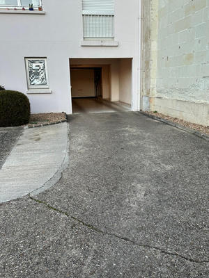 Parking / Garage - 12 m²