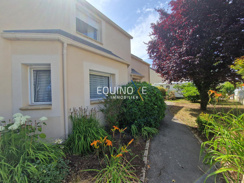 Maison - 166 m² - 6 pièces