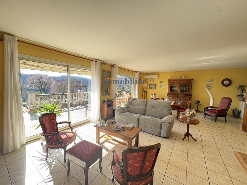 Maison - 126 m² - 4 pièces